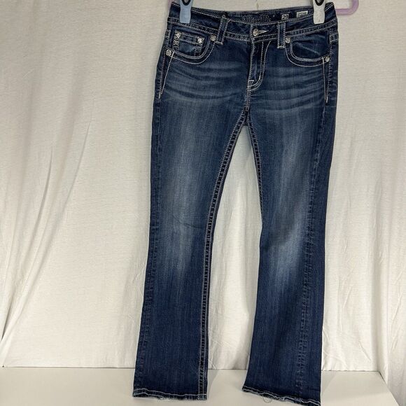 Miss Me Jeans Women’s 29x34 JP5769B Boot Cut Embellished Y2K Cowgirl - Picture 1 of 12